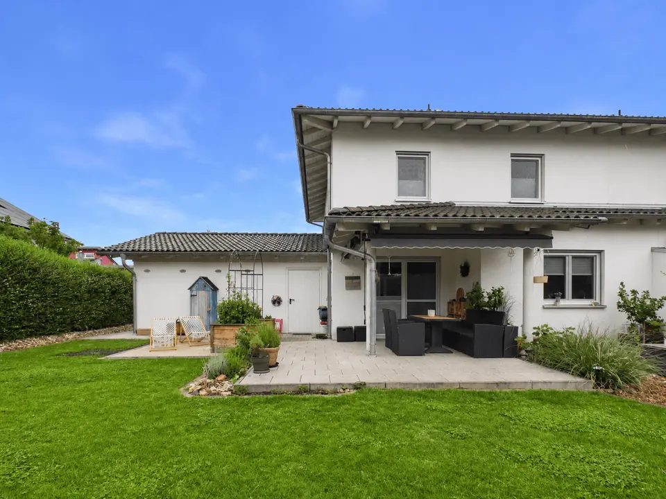 4 Zimmer Haus mit 118 m² in Straubing – Bild 2