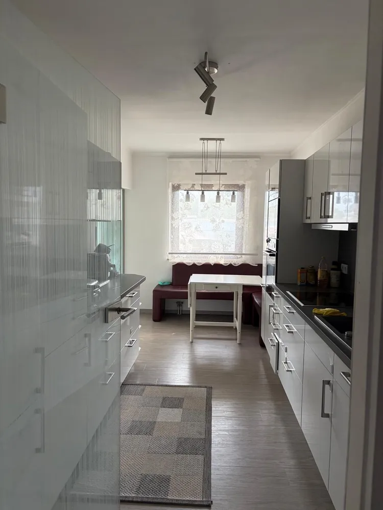 3 Zimmer Wohnung mit 93 m² in Ludwigshafen am Rhein – Bild 2