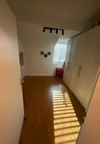 4 Zimmer Wohnung mit 86 m² in Düsseldorf – Bild 11
