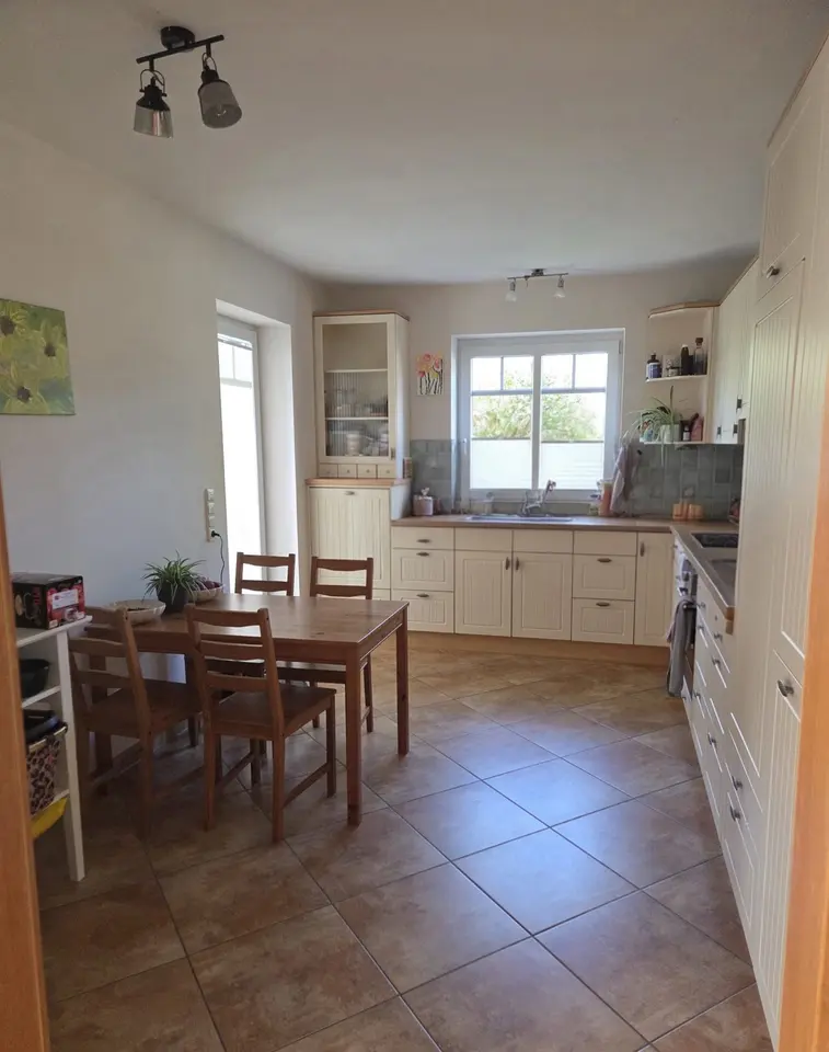 4 Zimmer Wohnung mit 150 m² in Neumünster – Bild 7