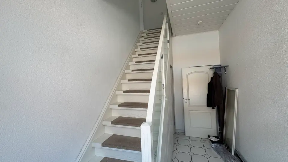 2 Zimmer Wohnung mit 40 m² in Oberhausen – Bild 4