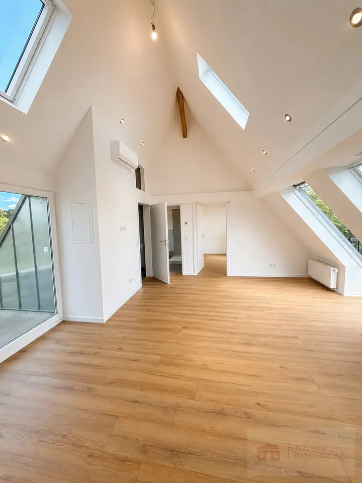1 Zimmer Wohnung mit 65 m² in Freiburg im Breisgau – Bild 1