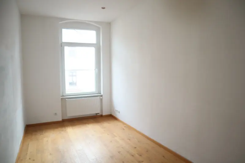 4 Zimmer Wohnung mit 120 m² in Zwickau – Bild 4