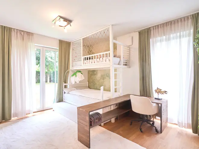 4 Zimmer Wohnung mit 181 m² in München – Bild 7