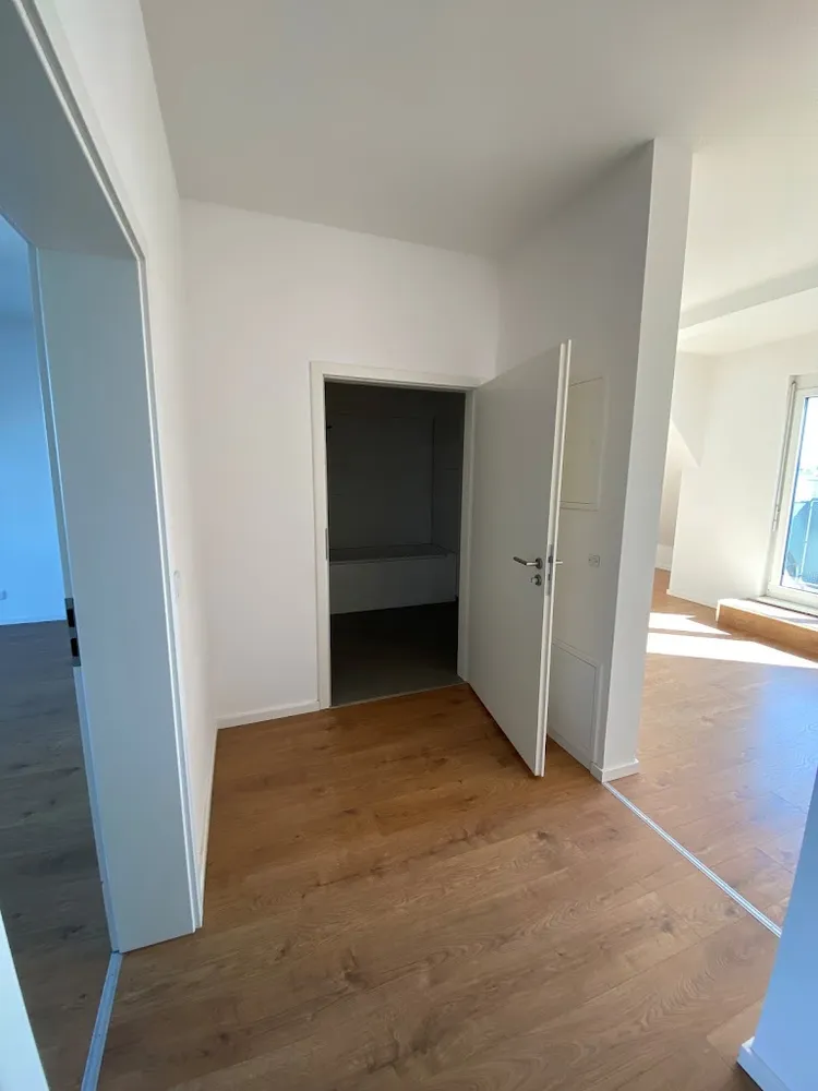 3 Zimmer Wohnung mit 111 m² in Berlin – Bild 6