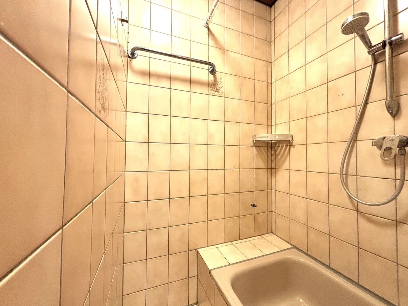 1 Zimmer Wohnung mit 14 m² in Karlsruhe – Bild 2