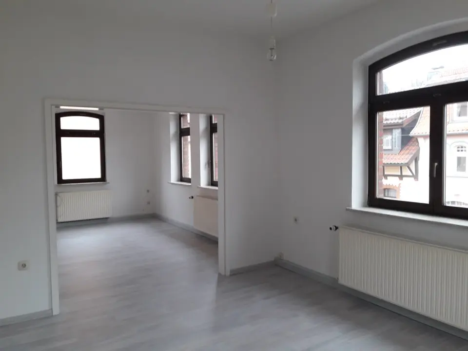 4 Zimmer Wohnung mit 91 m² in Schmalkalden – Bild 1