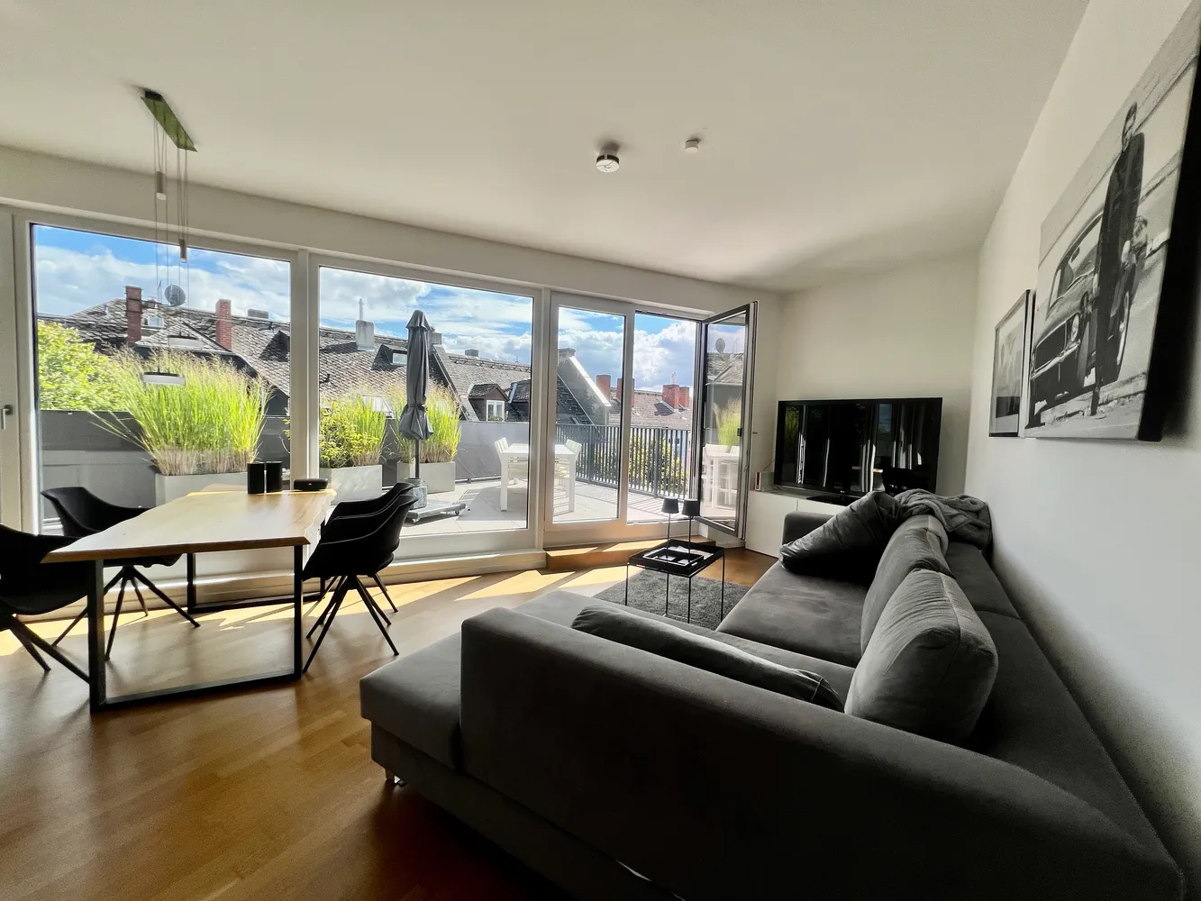 2 Zimmer Wohnung mit 80 m² in Wiesbaden – Bild 1
