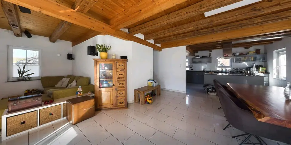 5 Zimmer Wohnung mit 160 m² in Backnang – Bild 1