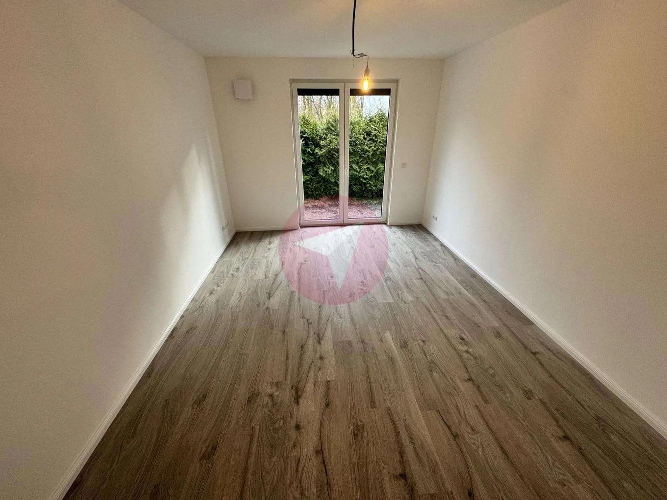 7 Zimmer Wohnung mit 193 m² in Hamburg – Bild 6