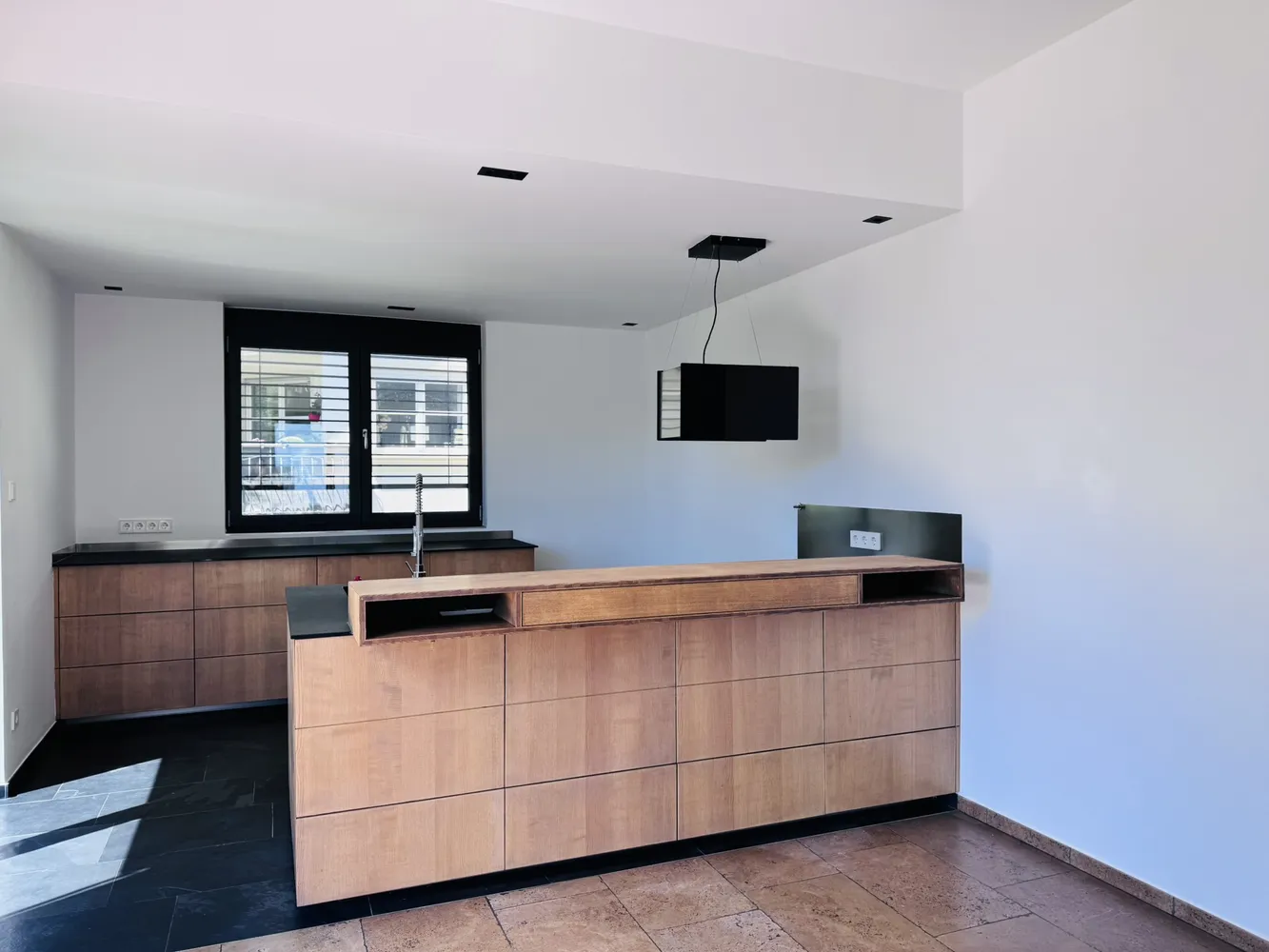 4 Zimmer Wohnung mit 145 m² in Frankfurt am Main – Bild 5