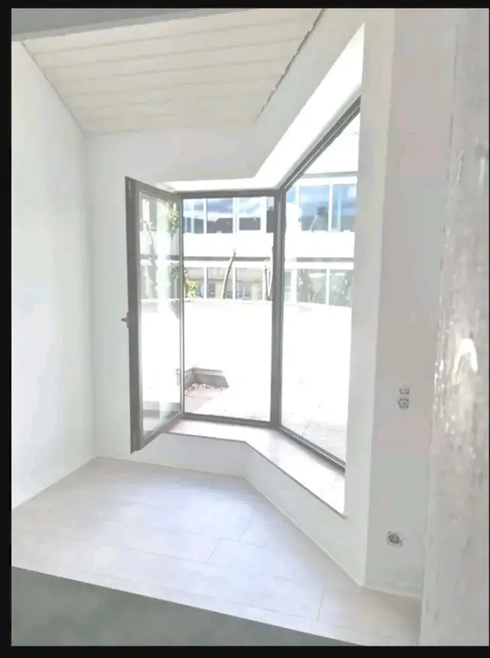 2 Zimmer Wohnung mit 95 m² in Düsseldorf – Bild 6