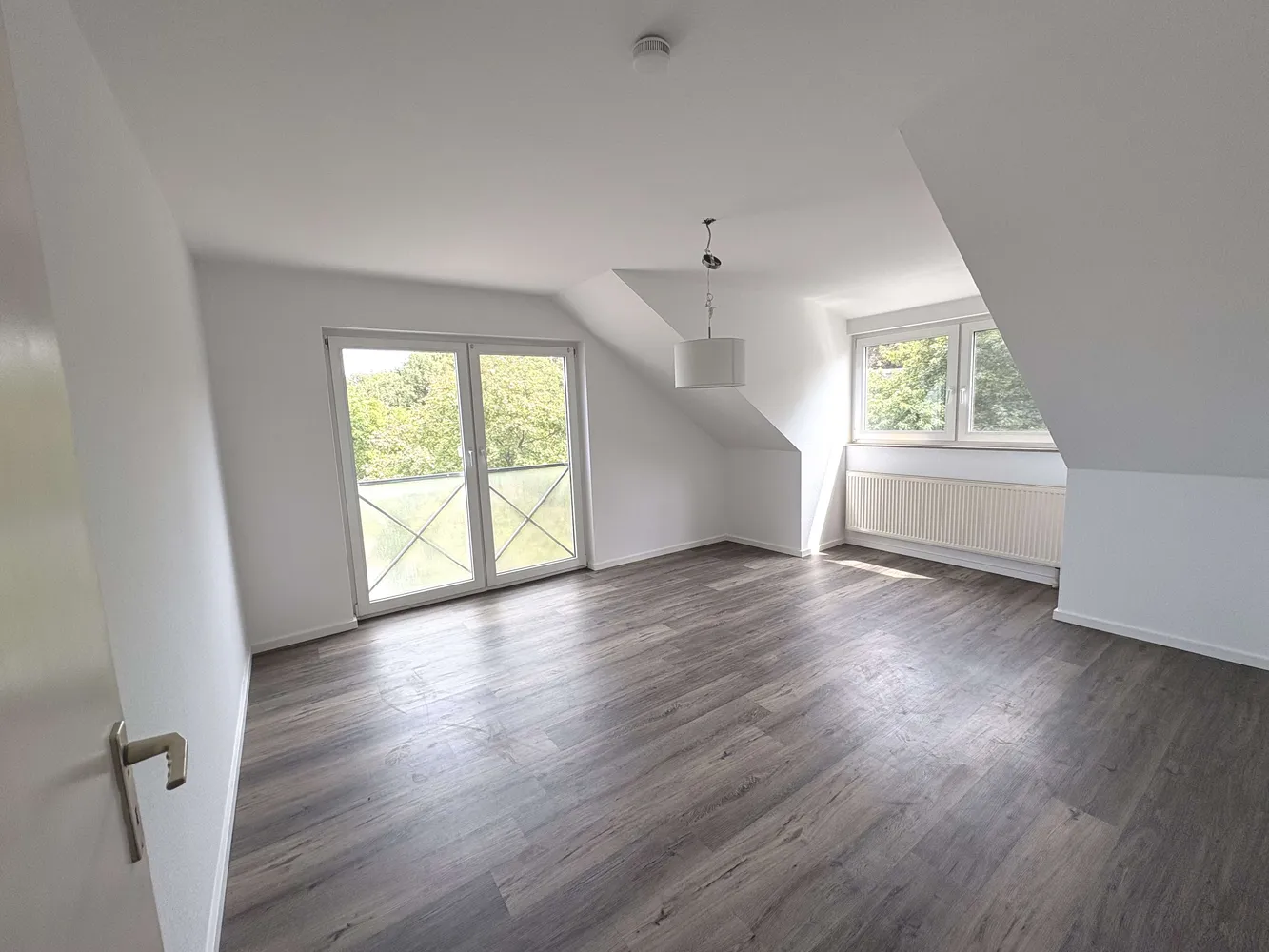 2 Zimmer Wohnung mit 76 m² in Köln – Bild 5