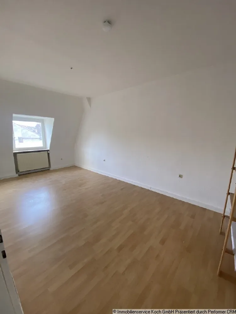 2 Zimmer Wohnung mit 65 m² in Kassel – Bild 2