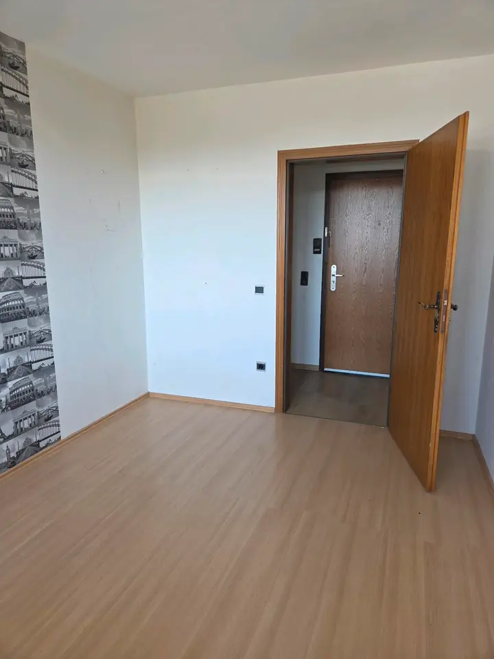 4 Zimmer Wohnung mit 93 m² in Duisburg – Bild 2