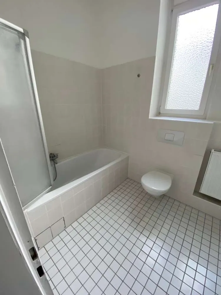 3 Zimmer Wohnung mit 142 m² in Wiesbaden – Bild 8
