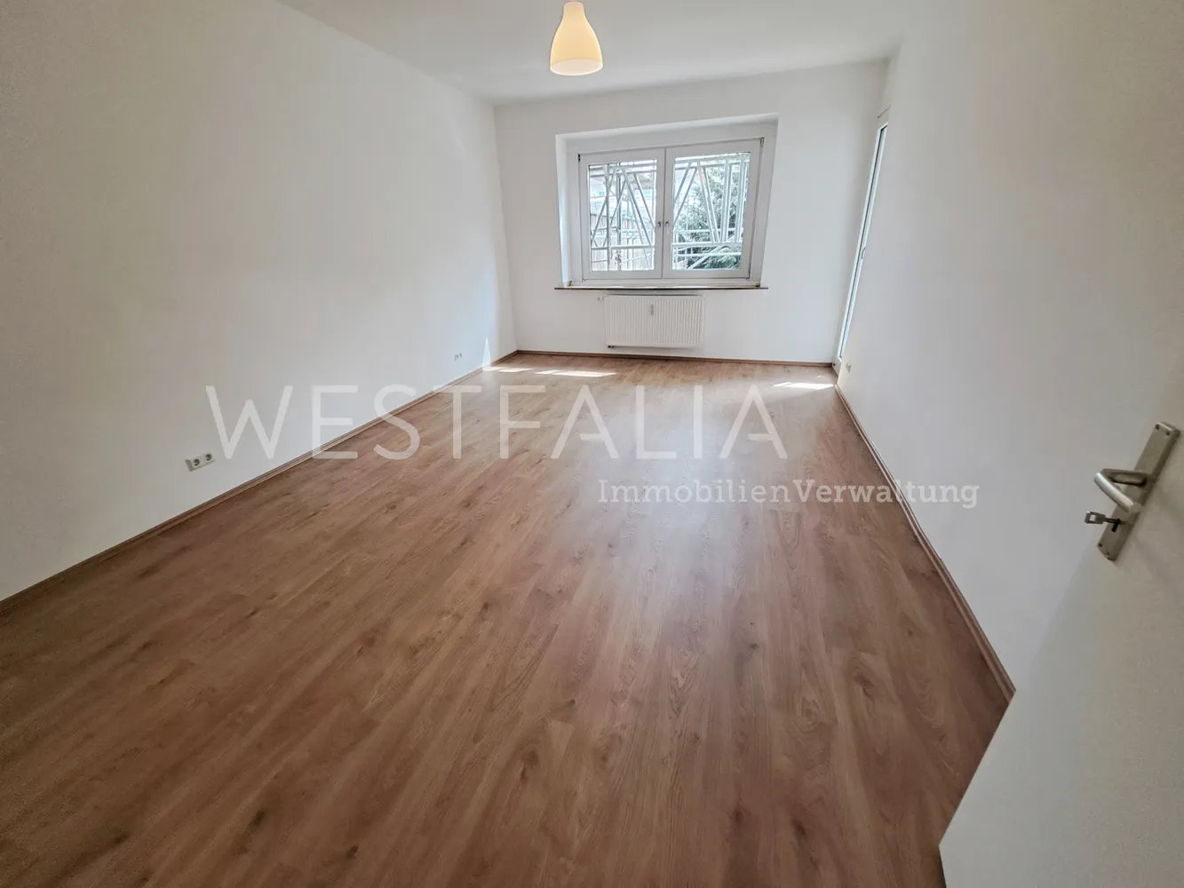 4 Zimmer Wohnung mit 129 m² in Duisburg – Bild 3