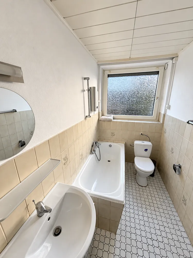 3 Zimmer Wohnung mit 95 m² in Meerbusch – Bild 1