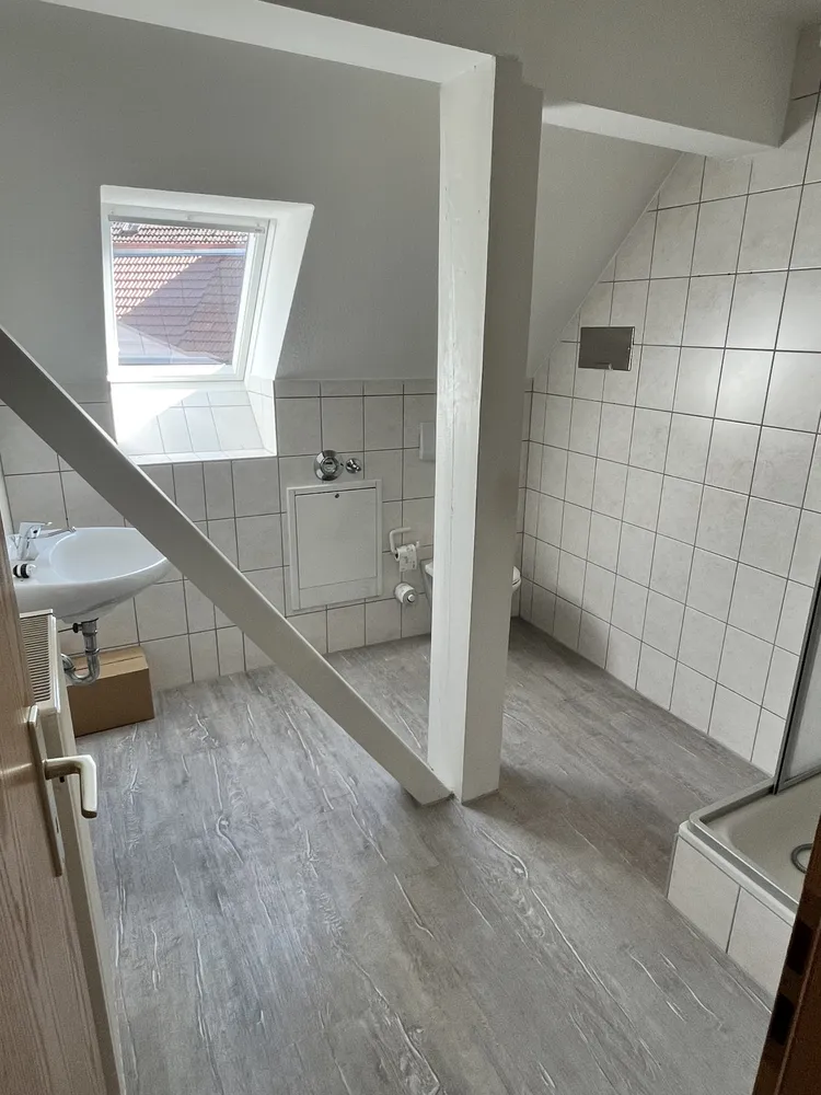2 Zimmer Wohnung mit 58 m² in Suhl – Bild 8