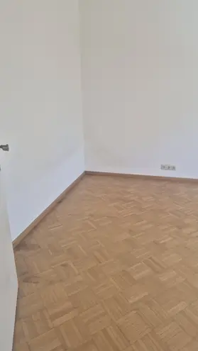 5 Zimmer Haus mit 140 m² in Frankfurt am Main – Bild 12
