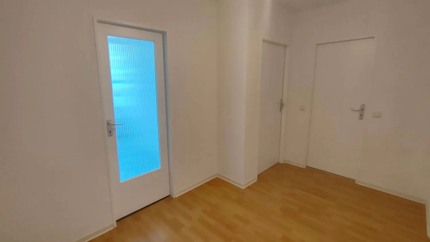 3 Zimmer Wohnung mit 77 m² in Krefeld – Bild 1