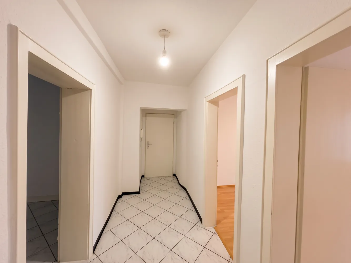2 Zimmer Wohnung mit 58 m² in Siegen – Bild 2