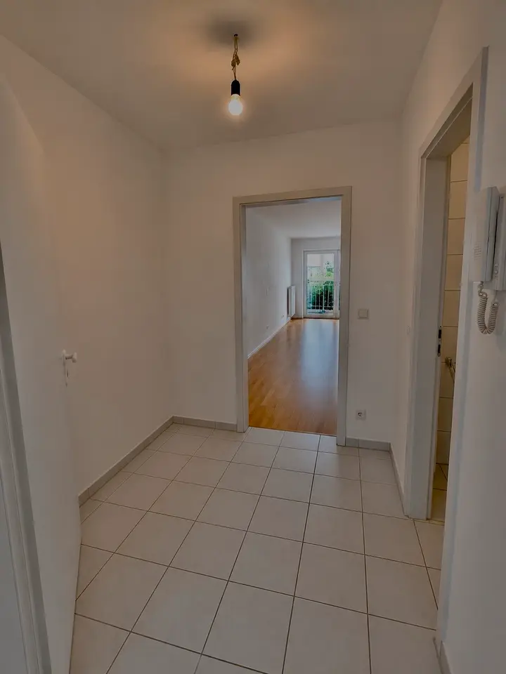 2 Zimmer Wohnung mit 36 m² in Frankfurt am Main – Bild 8