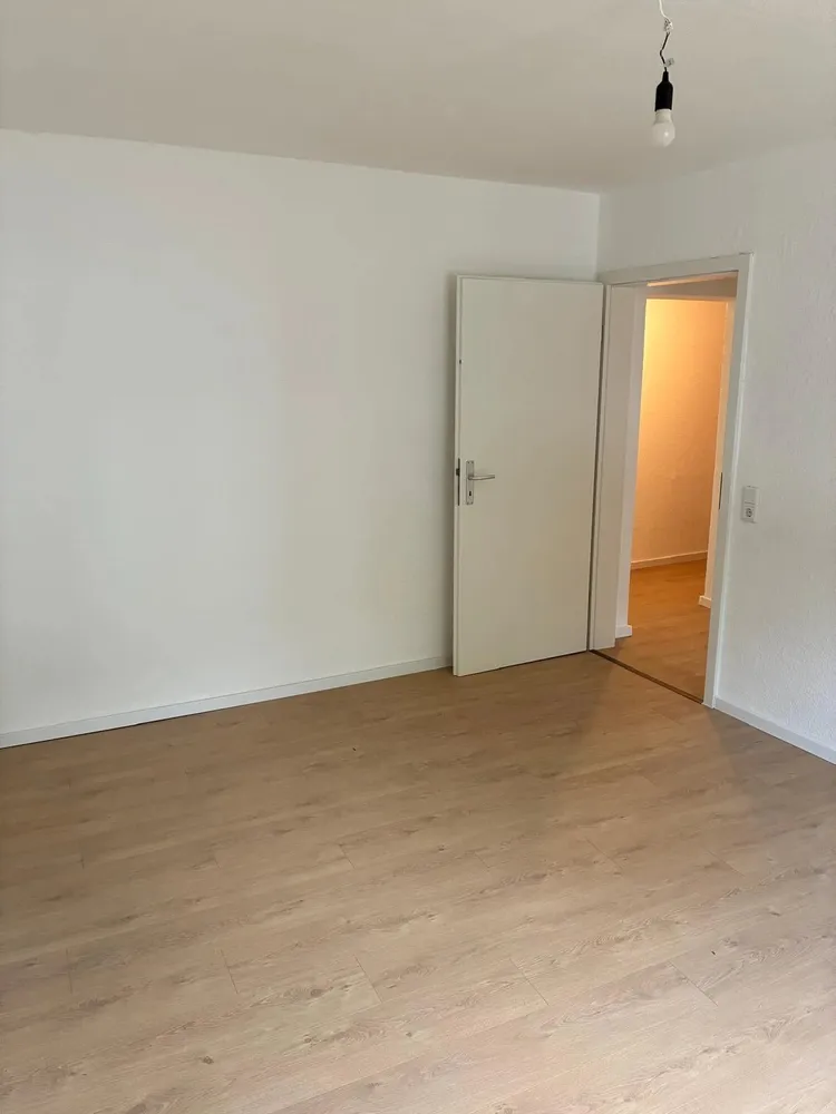 4 Zimmer Wohnung mit 65 m² in Duisburg – Bild 3