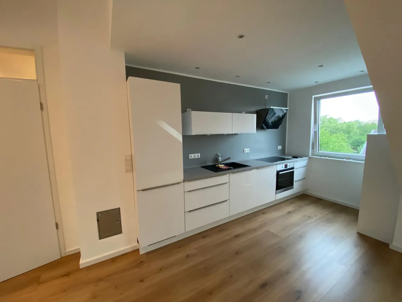 2 Zimmer Wohnung mit 77 m² in Bonn – Bild 7
