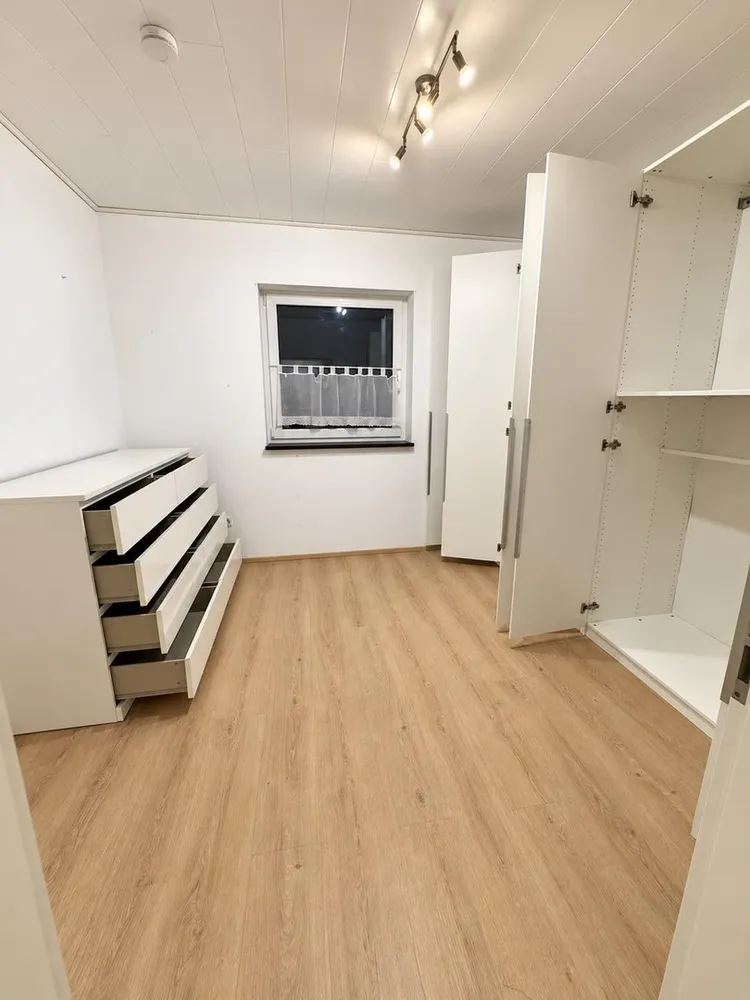 4 Zimmer Wohnung mit 130 m² in Erlangen – Bild 4