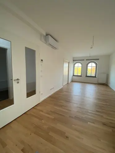2 Zimmer Wohnung mit 85 m² in Berlin – Bild 9