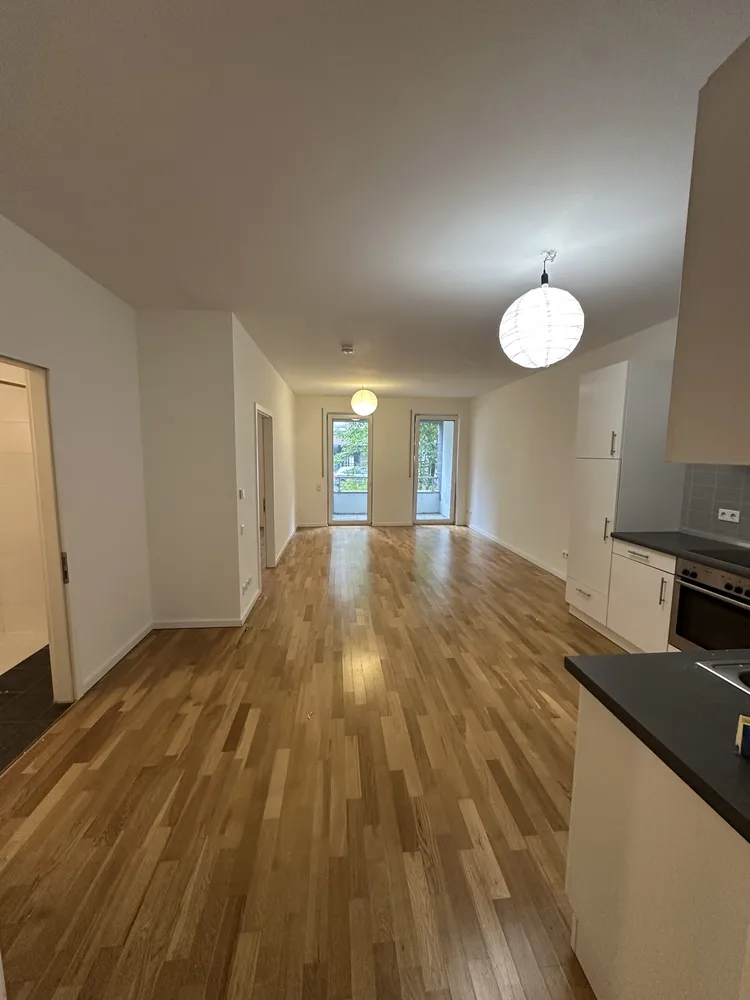 2 Zimmer Wohnung mit 64 m² in Frankfurt am Main – Bild 1