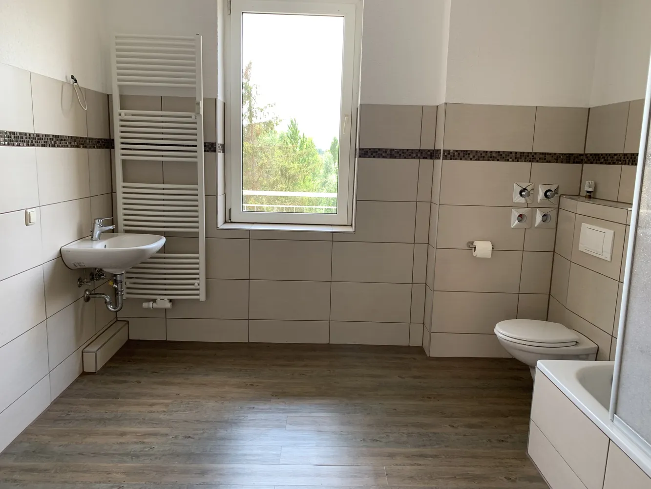 2 Zimmer Wohnung mit 65 m² in Delitzsch – Bild 2