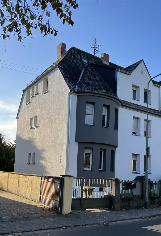 3 Zimmer Wohnung mit 95 m² in Frankfurt am Main – Bild 2
