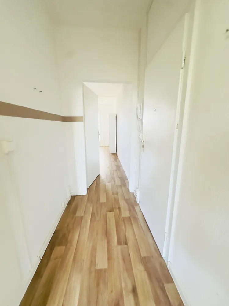 2 room apartment with 52 m² in Berlin – Photo 2