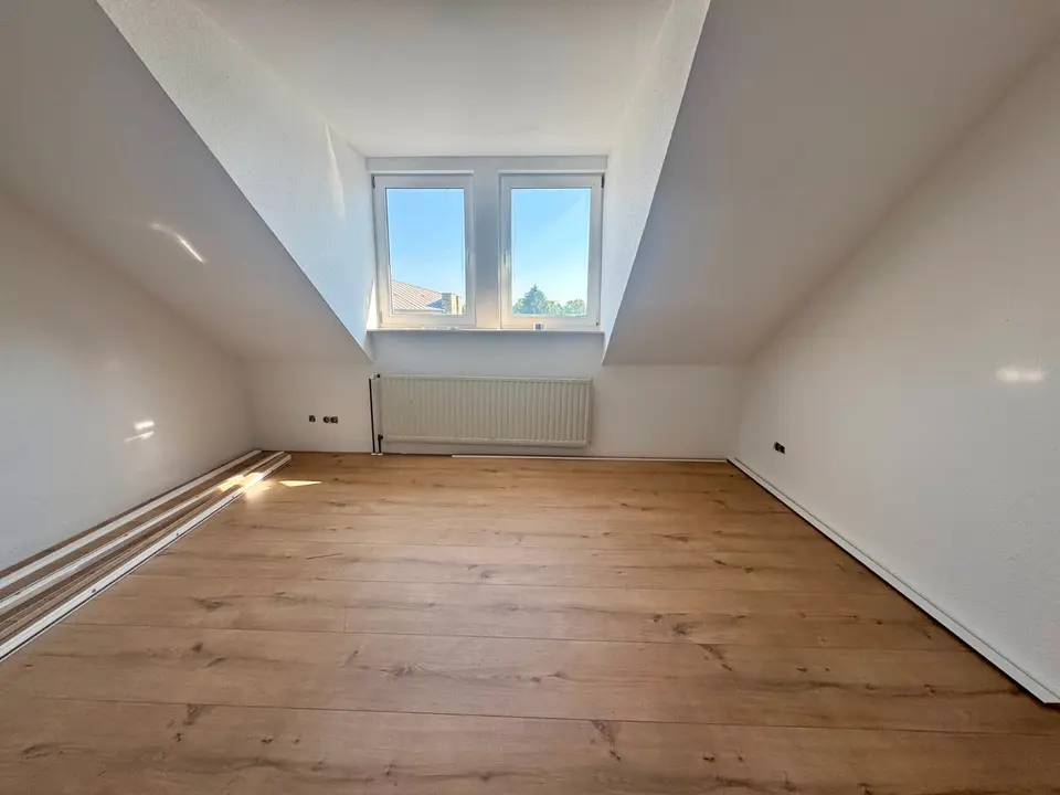 2 Zimmer Wohnung mit 70 m² in Paderborn – Bild 2