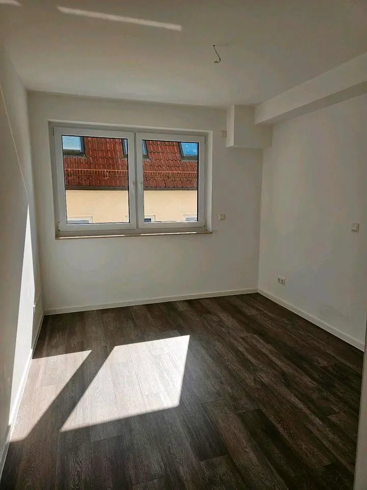 2 Zimmer Wohnung mit 69 m² in Suhl – Bild 4