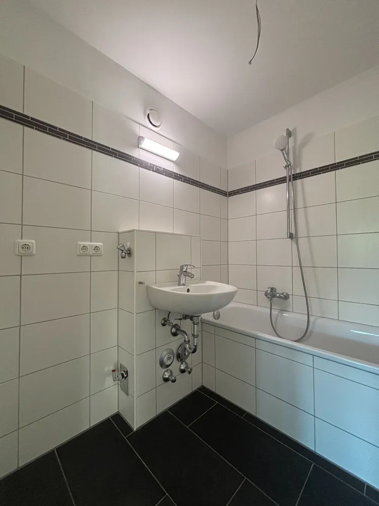 4 room apartment with 88 m² in Augsburg – Photo 8