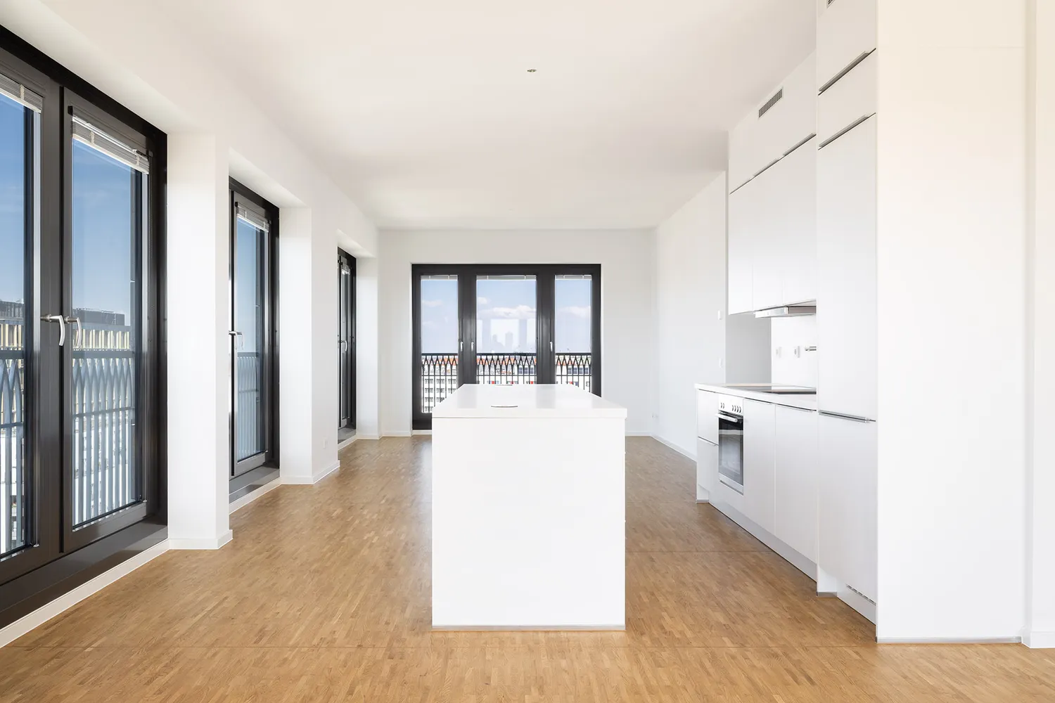 4 Zimmer Wohnung mit 146 m² in München – Bild 2