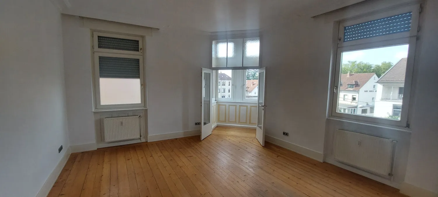 3 Zimmer Wohnung mit 96 m² in Karlsruhe – Bild 2
