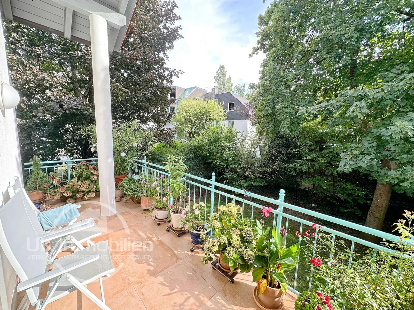 4 room apartment with 130 m² in Frankfurt am Main – Photo 7