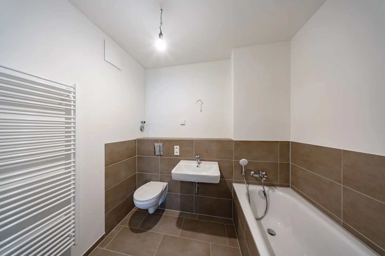 5 Zimmer Wohnung mit 95 m² in Berlin – Bild 9