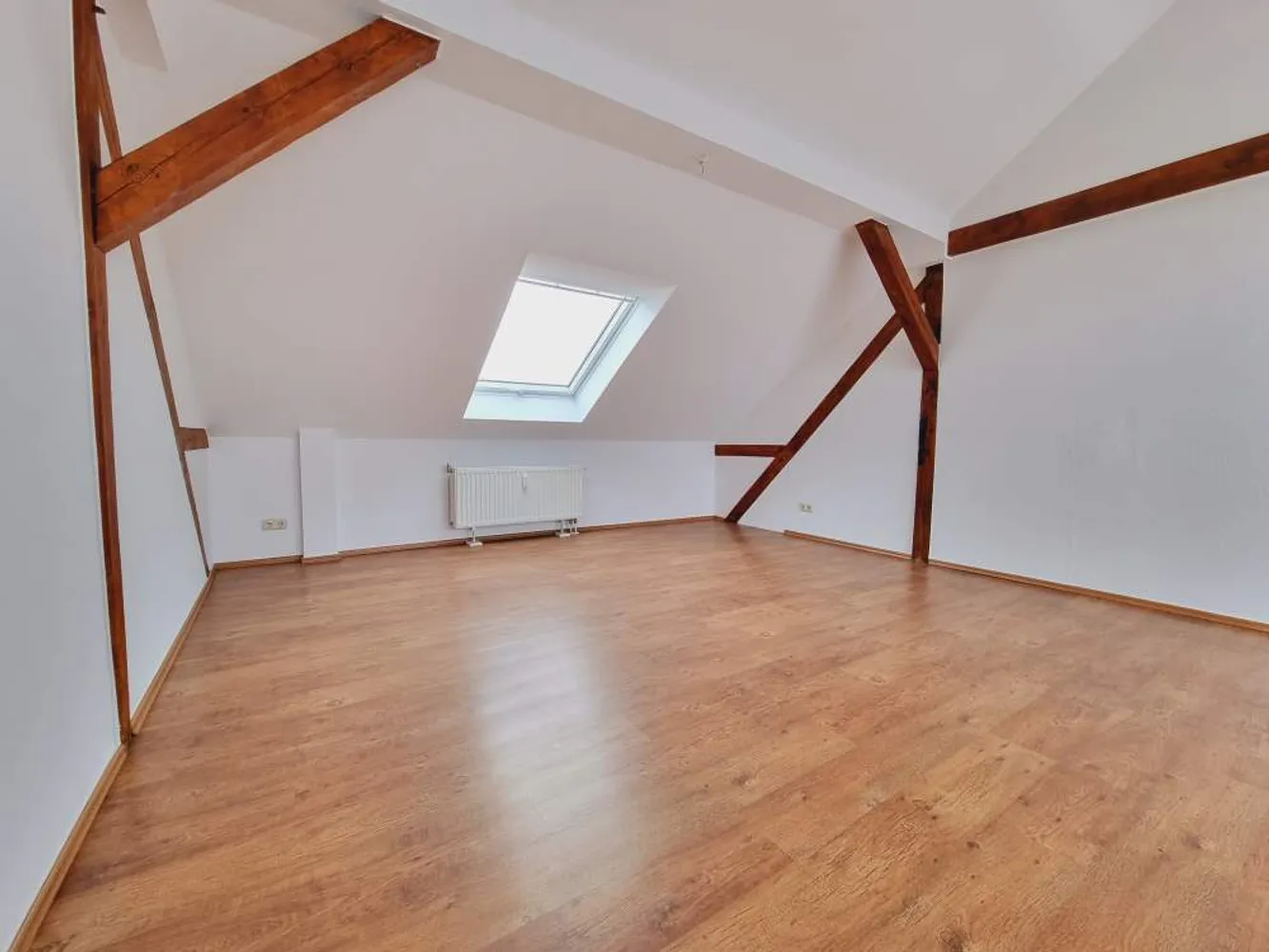 3 Zimmer Wohnung mit 88 m² in Halle (Saale) – Bild 4
