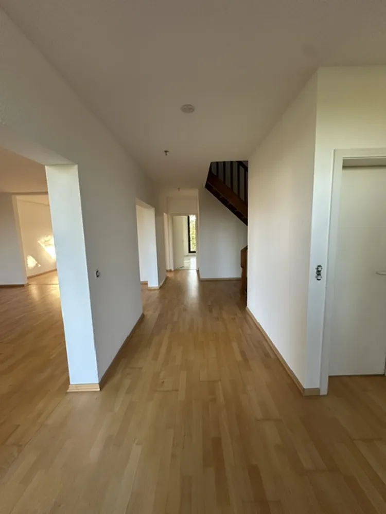 2 room apartment with 118 m² in Düsseldorf – Photo 5