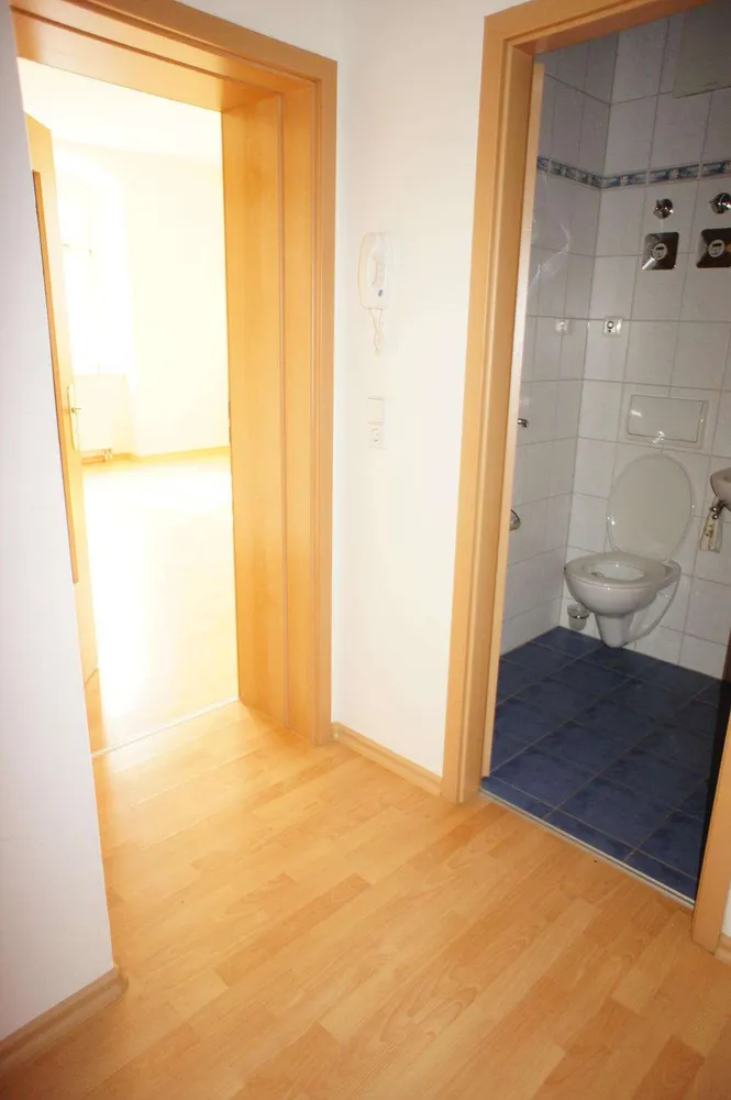 1 room apartment with 39 m² in Chemnitz – Photo 4