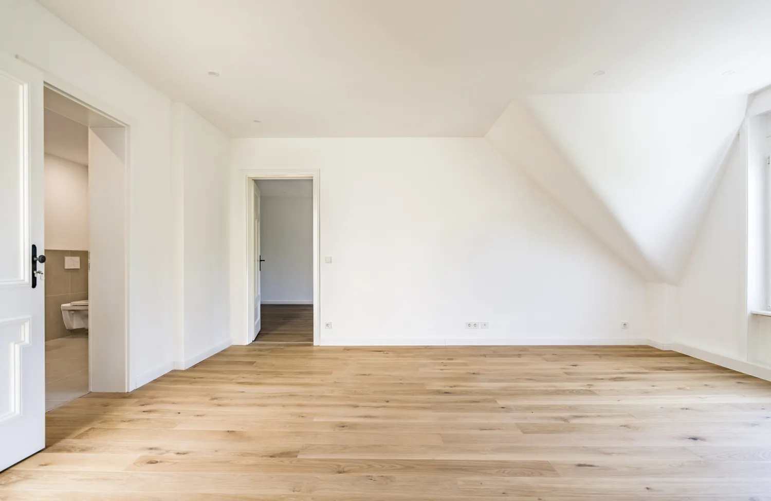 2 Zimmer Wohnung mit 65 m² in Wiesbaden – Bild 6