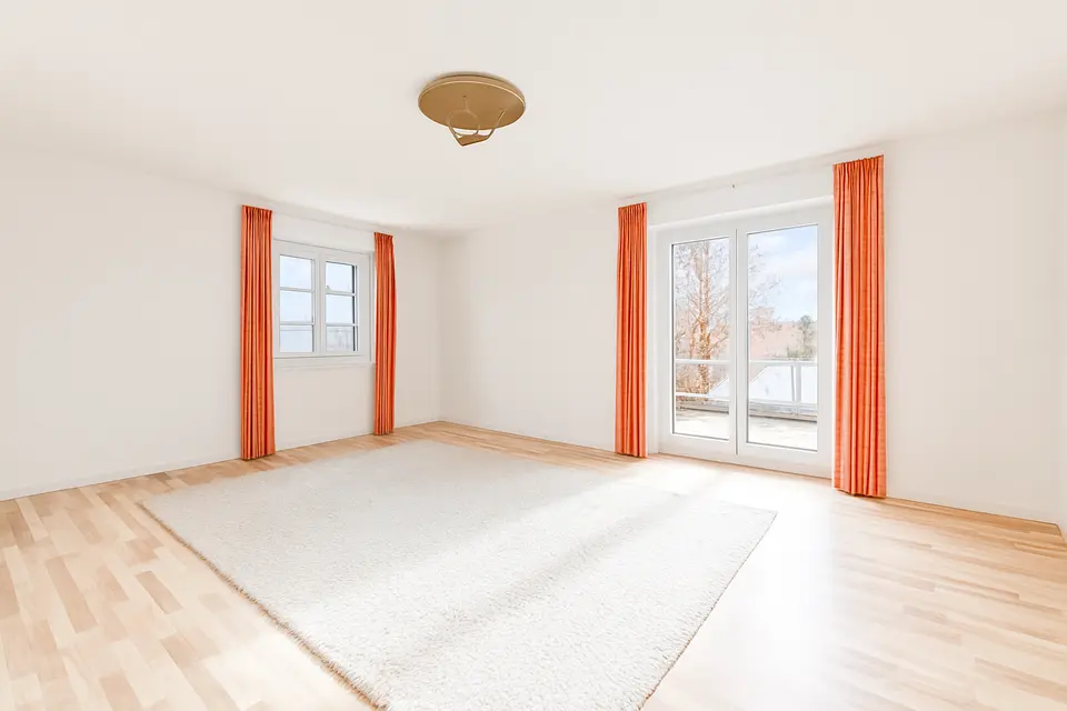 4 Zimmer Wohnung mit 118 m² in Herrenberg – Bild 1