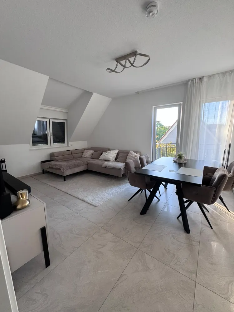 4 Zimmer Wohnung mit 95 m² in Wiesbaden – Bild 9