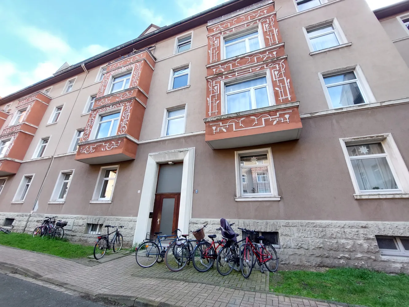 4 Zimmer Wohnung mit 107 m² in Braunschweig – Bild 1