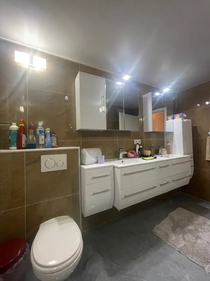 7 Zimmer Haus mit 150 m² in Wiesbaden – Bild 9